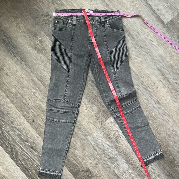 Pierre Balmain Denim Moto Jeans - Picture 9 of 10